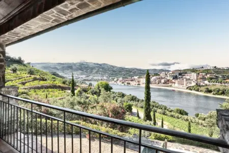 Villa avec piscine privée et vue montagne à Lamego, Portugal : photo 8