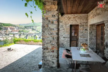 Villa avec piscine privée et vue montagne à Lamego, Portugal : photo 9