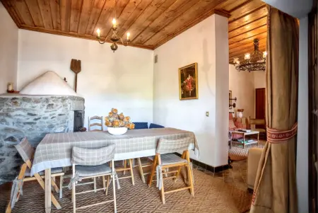 Villa avec piscine privée et vue montagne à Lamego, Portugal : photo 16
