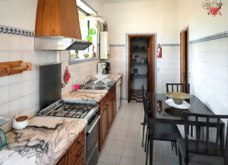 Villa avec piscine privée et vue montagne à Lamego, Portugal : photo 32