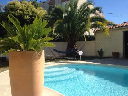 Villa avec piscine privée à eau salée et vue mer au Cannet : photo 20