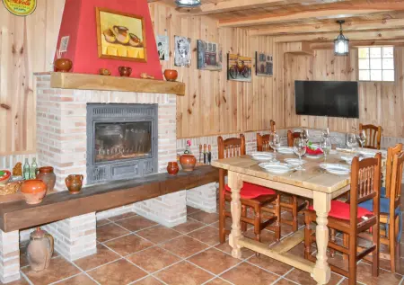 Location maison à Morales de Rey, Maison de charme à Morales de Rey avec jardin clos