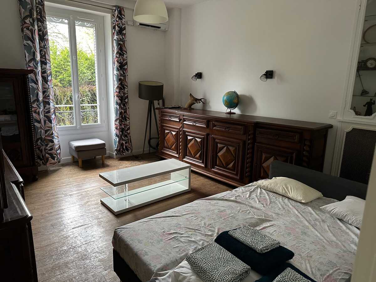 Maison 138 m² pour 11 personnes à Saint-Florentin - Photo 7