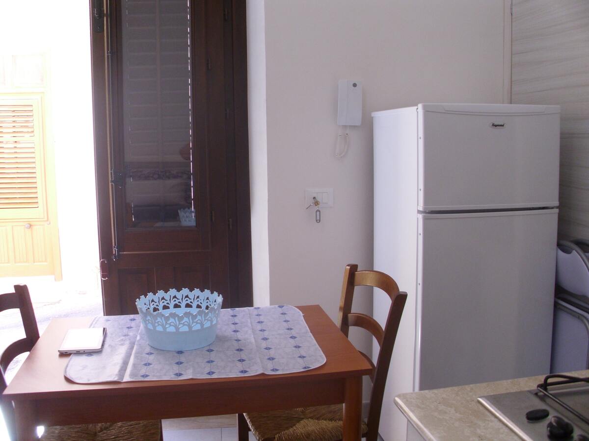 Maison avec balcon et vue sur ville à Castellammare del Golfo - Photo 11