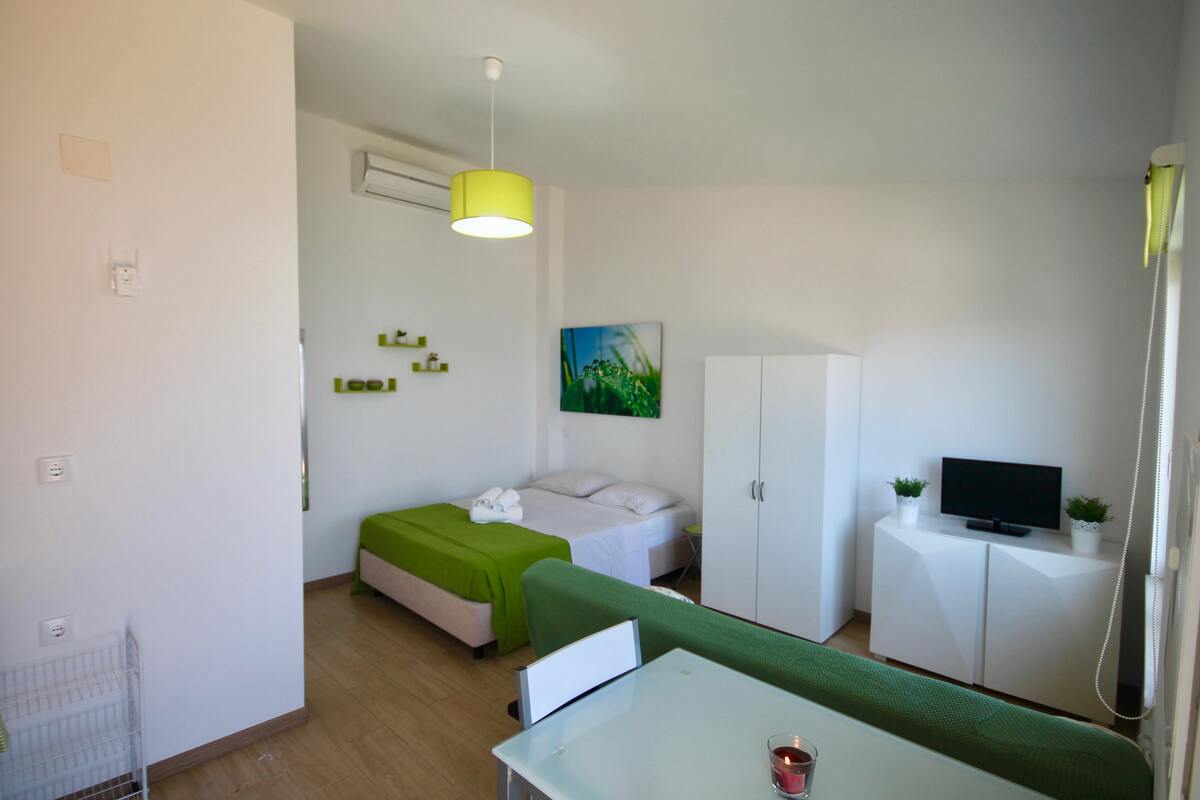 Studio de 25 m² avec piscine partagée à Faro, Portugal - Photo 7