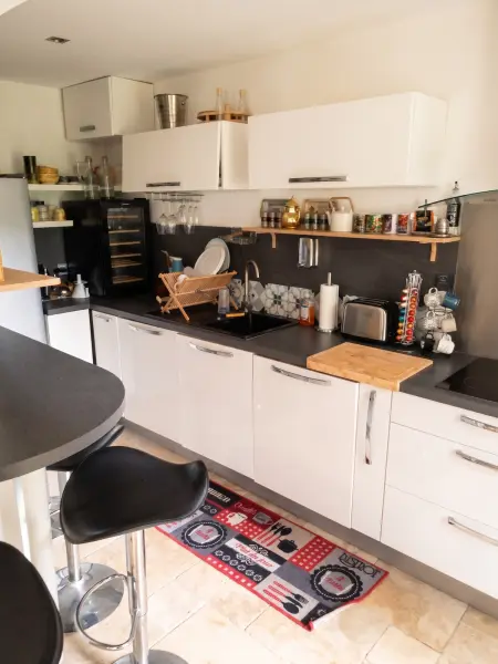 Appartement 100 m² avec hammam, jardin clos à Aix-en-Provence : photo 15