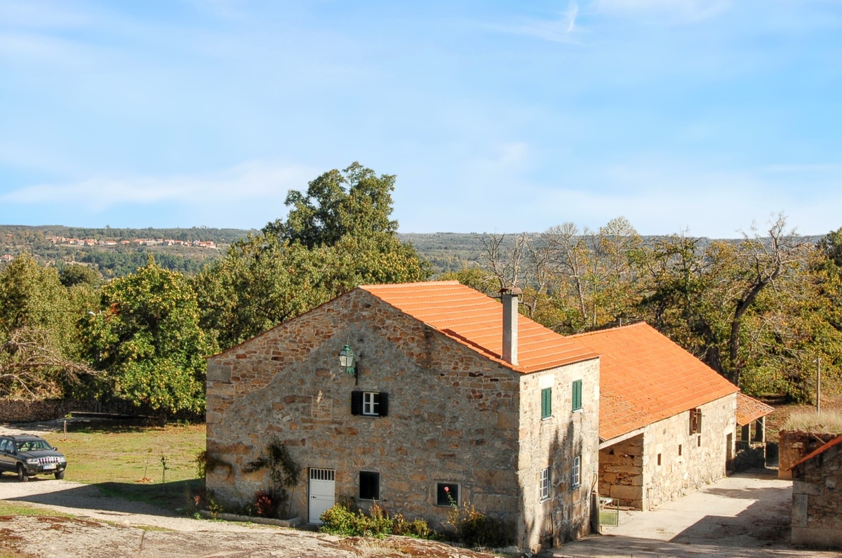 Maison 4 chambres avec piscine privée à Vila Fernando - Photo 24