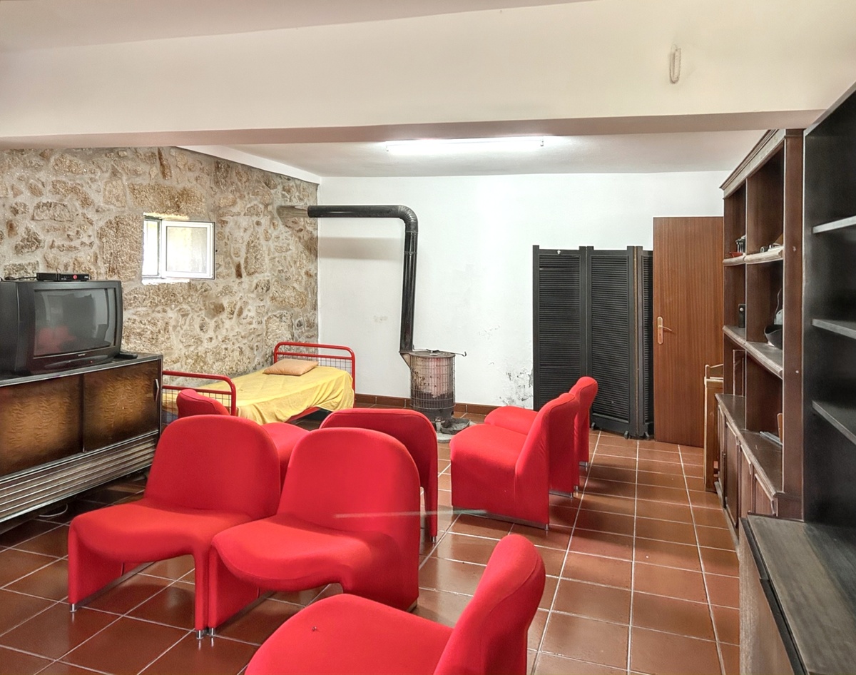 Maison 4 chambres avec piscine privée à Vila Fernando - Photo 48
