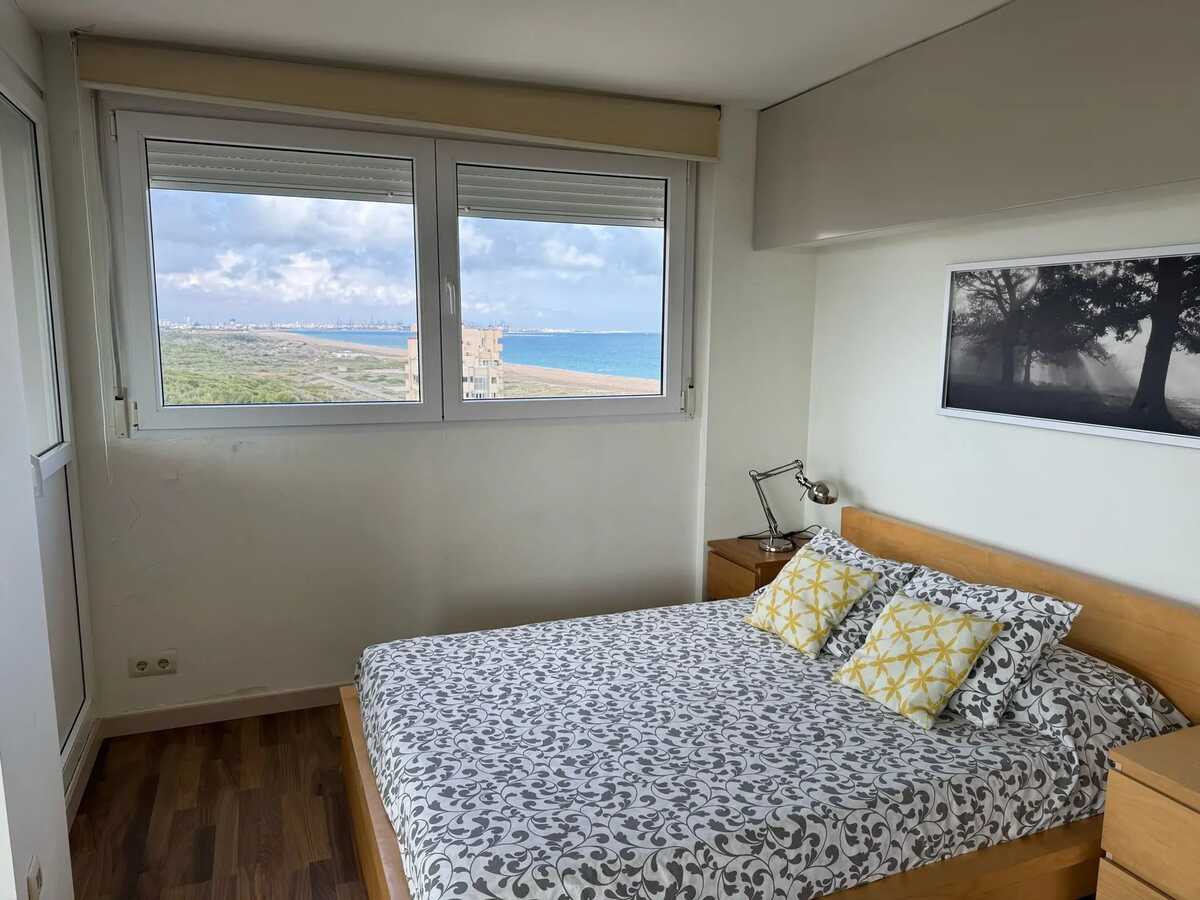 Appartement 3 chambres à Valence avec piscine et vue mer - Photo 5