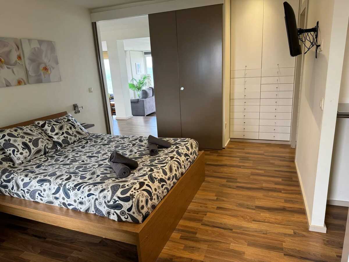 Appartement 3 chambres à Valence avec piscine et vue mer - Photo 11