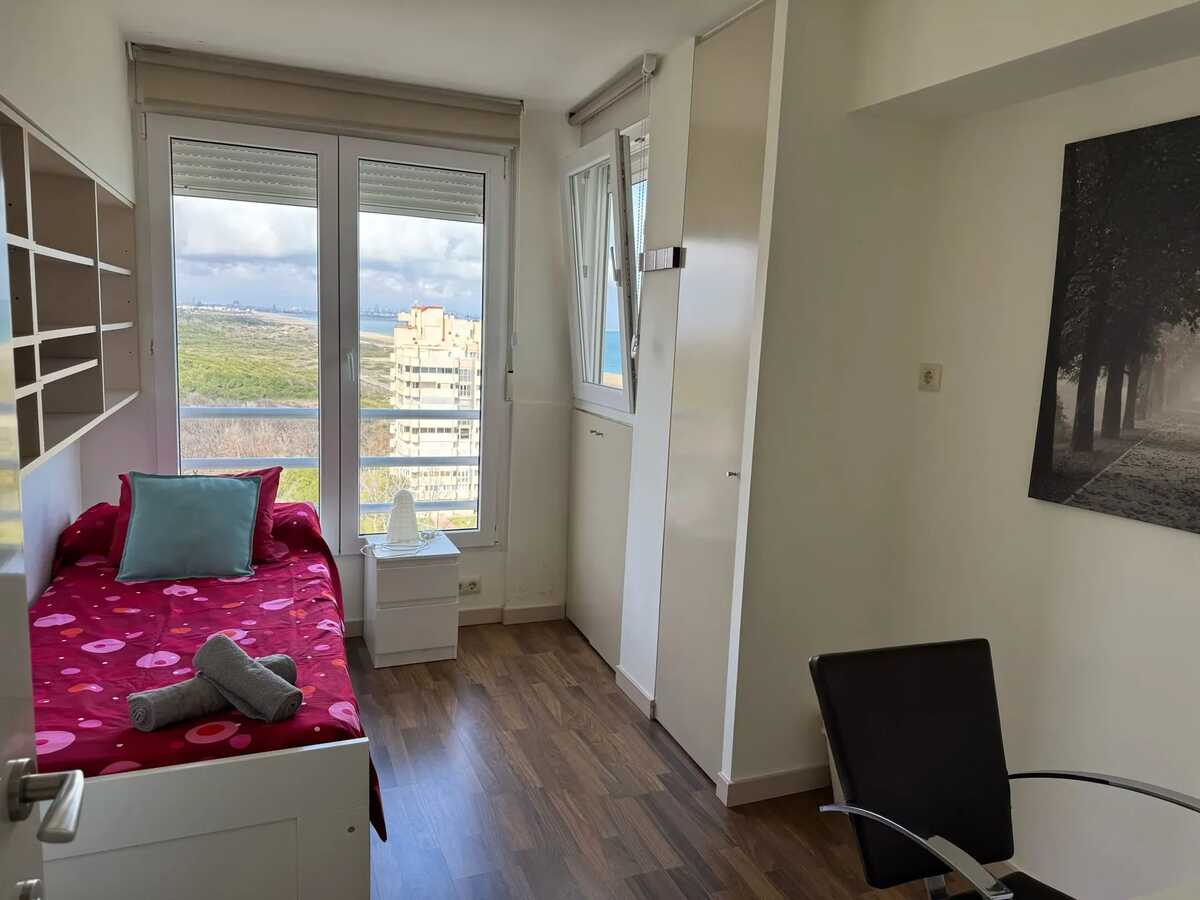 Appartement 3 chambres à Valence avec piscine et vue mer - Photo 13