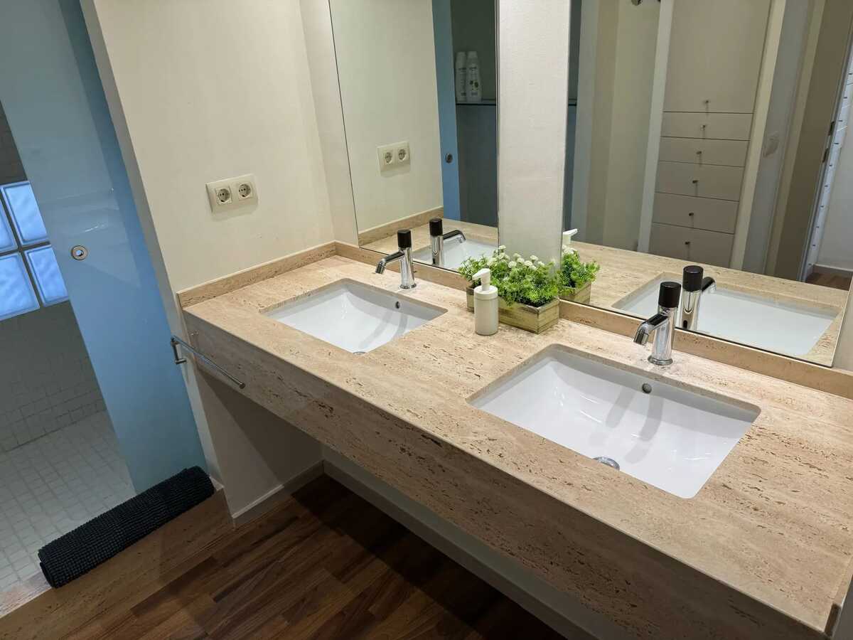 Appartement 3 chambres à Valence avec piscine et vue mer - Photo 17