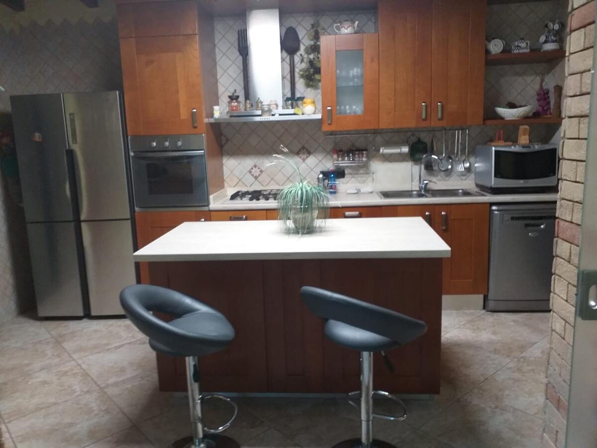 Appartement spacieux à Quartu Sant'Elena avec parking inclus - Photo 8
