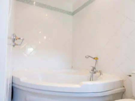 Appartement 30 m² dans un manoir du 18e, piscine chauffée : photo 21