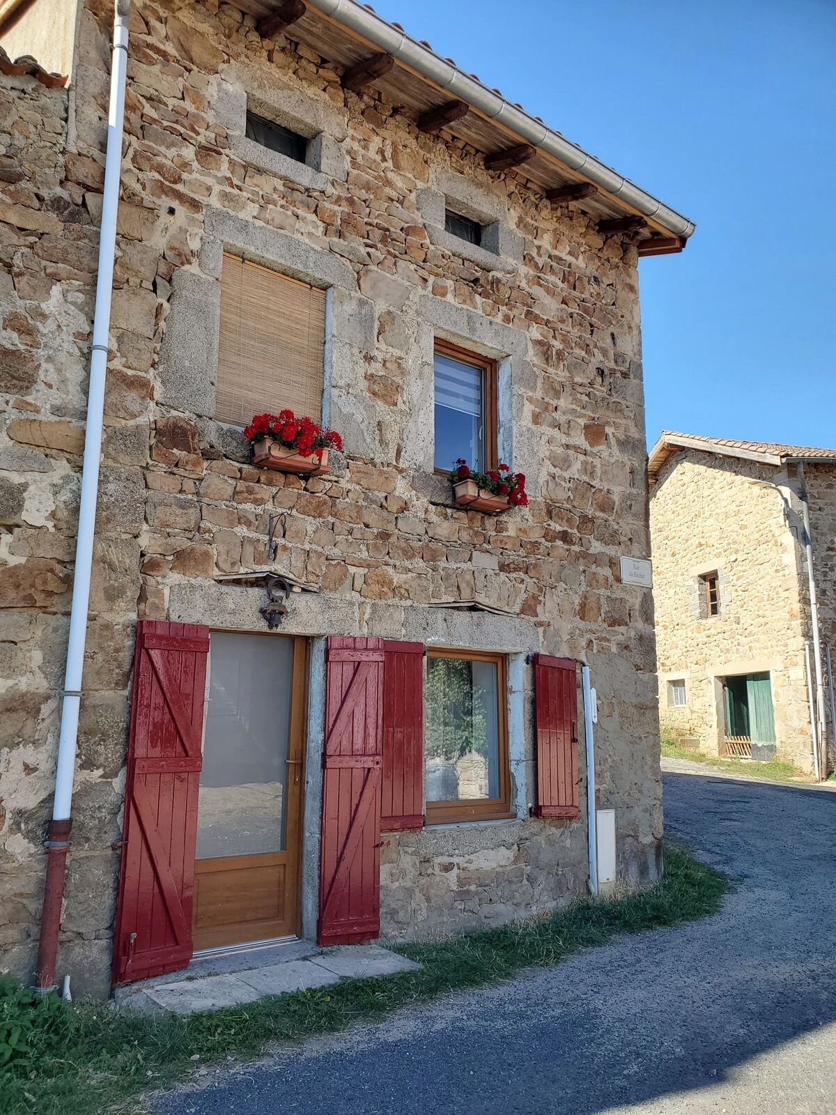 Maison de campagne avec jardin clos à Valprivas - Photo 4