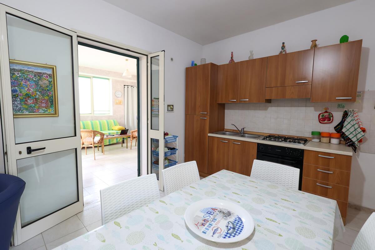 Appartement 8 pers. à Torre Pali, jardin clôturé et terrasse - Photo 9