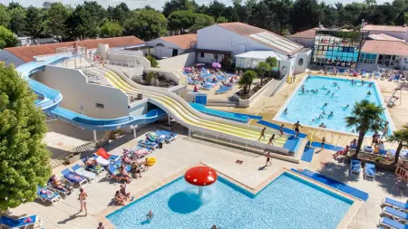 Bungalow charmant à Saint-Jean-de-Monts avec piscine partagée - Photo 11