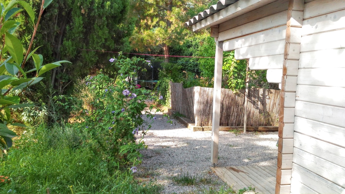 Chalet 4 pers. à Poussan, jardin privé et barbecue - Photo 2