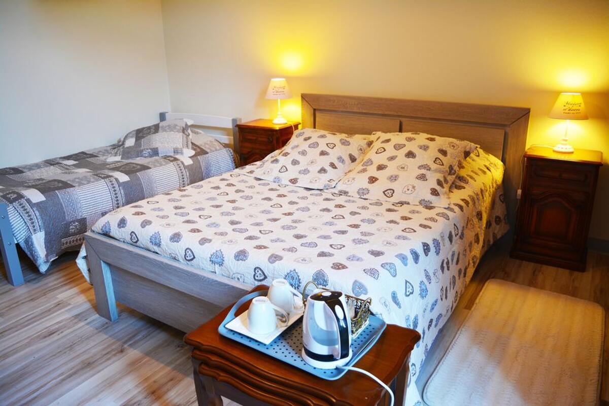 Maison 250 m² à Thénac : piscine, jacuzzi et 5 chambres - Photo 5