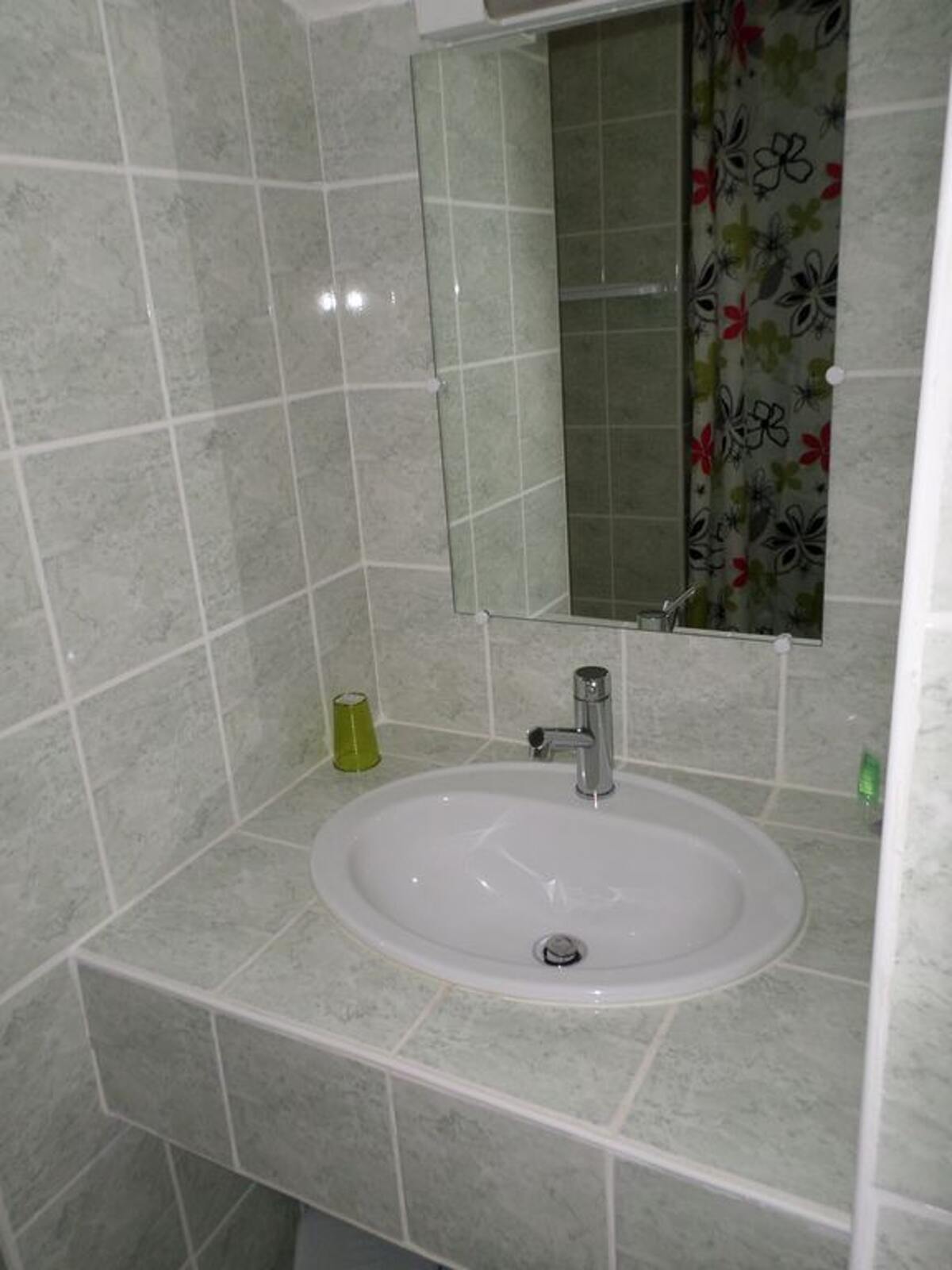 Maison 250 m² à Thénac : piscine, jacuzzi et 5 chambres - Photo 11