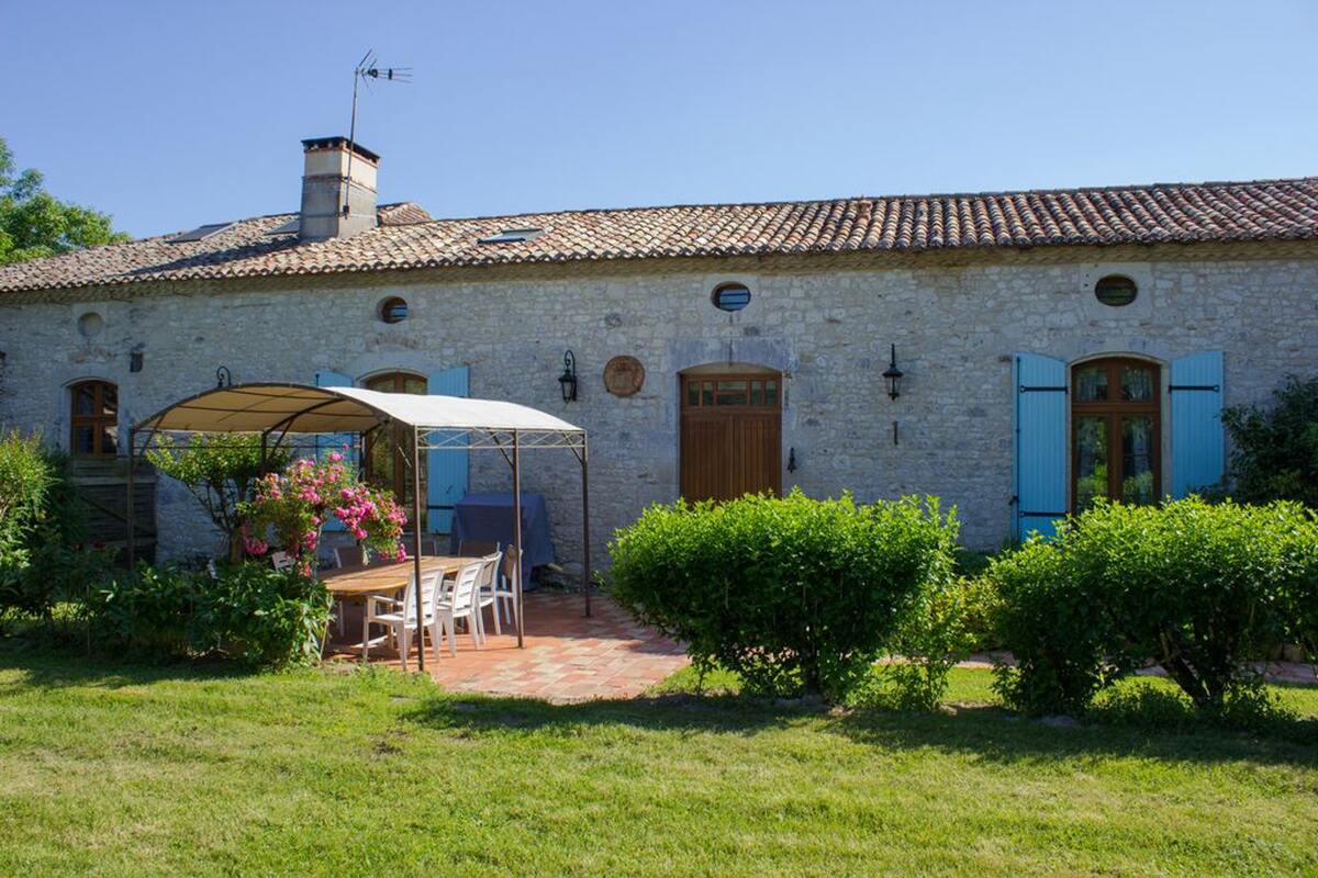 Maison 250 m² à Thénac : piscine, jacuzzi et 5 chambres - Photo 23