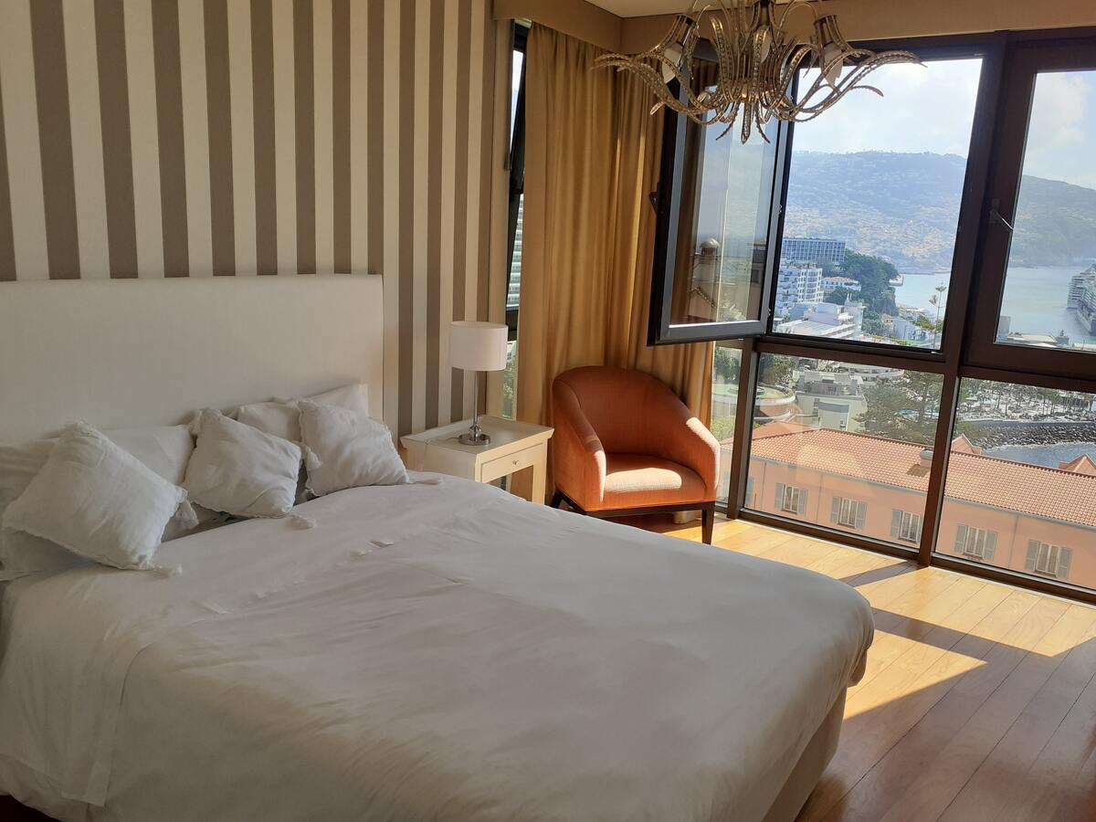Appartement 1 chambre Funchal, piscine chauffée toute l'année - Photo 2
