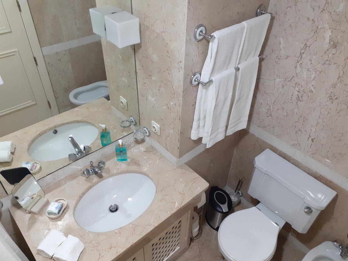 Appartement 1 chambre Funchal, piscine chauffée toute l'année - Photo 15