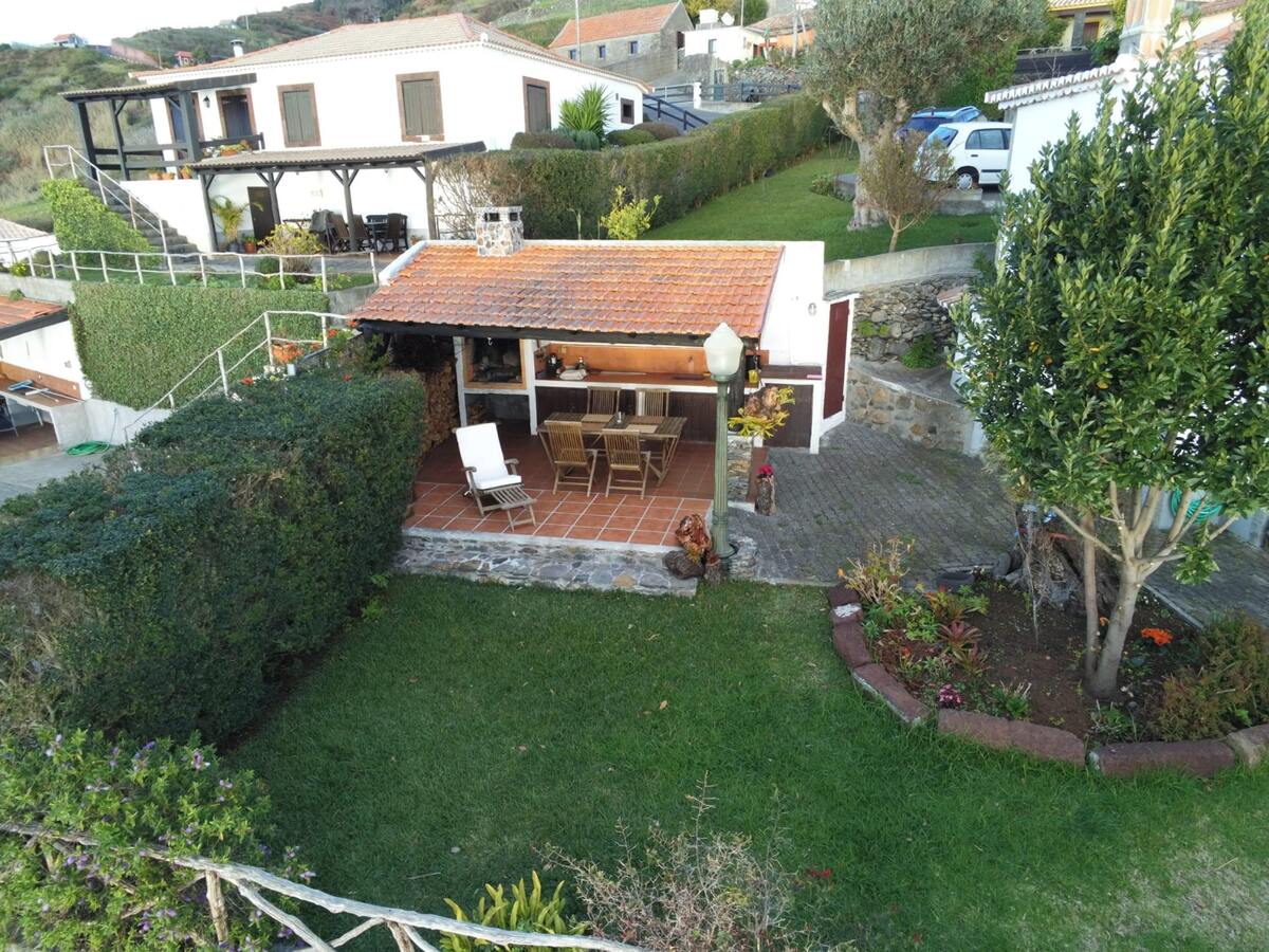 Maison vue mer à Fajã da Ovelha avec terrasse et barbecue - Photo 34
