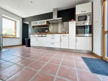 Maison familiale chaleureuse à Saint-Évarzec avec terrasse - Photo 20