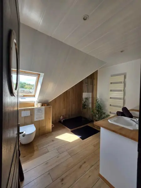 Maison familiale chaleureuse à Saint-Évarzec avec terrasse - Photo 40