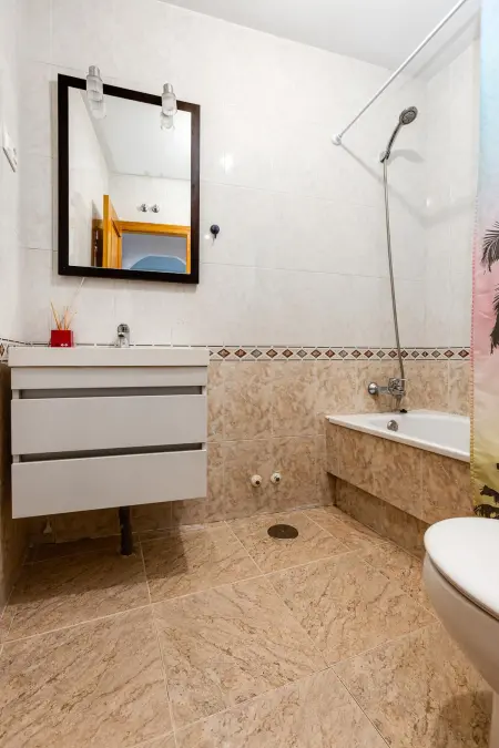 Appartement 2 chambres à Torrevieja avec piscine partagée : photo 16