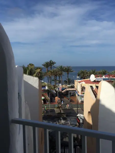 Bungalow vue mer à Playa de la Américas, balcon privé pour 4 : photo 17