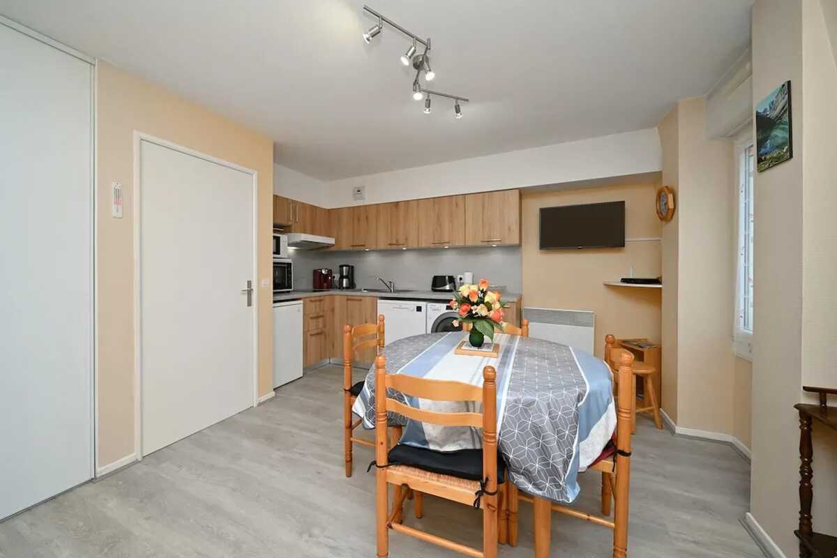 Appartement 35 m² à Cauterets - Casier à skis inclus - Photo 2