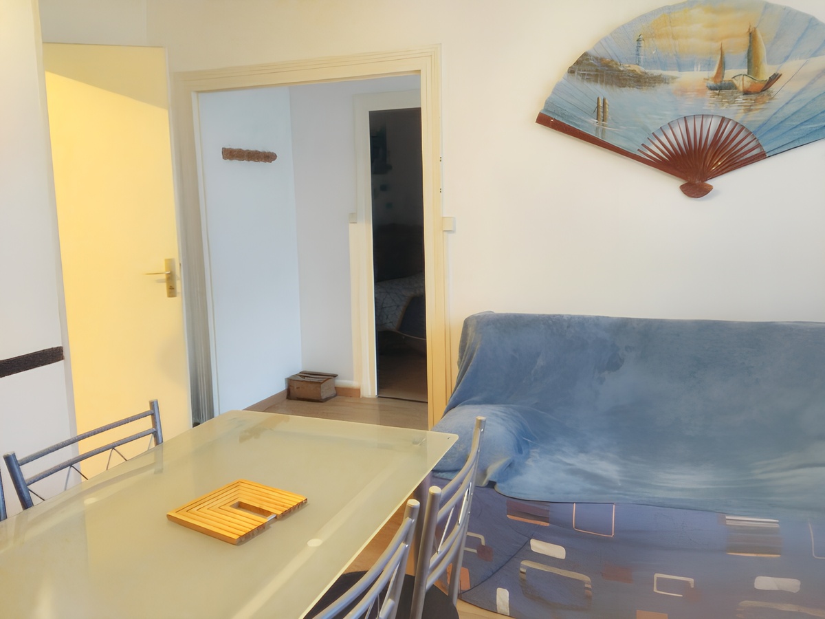 Appartement 35 m² à Jonzac, parking inclus, animaux acceptés - Photo 4