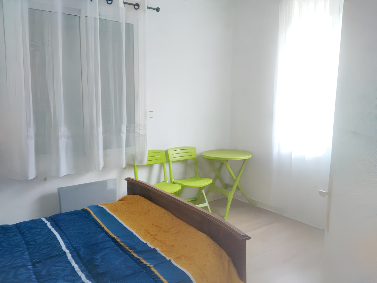 Appartement 35 m² à Jonzac, parking inclus, animaux acceptés - Photo 8