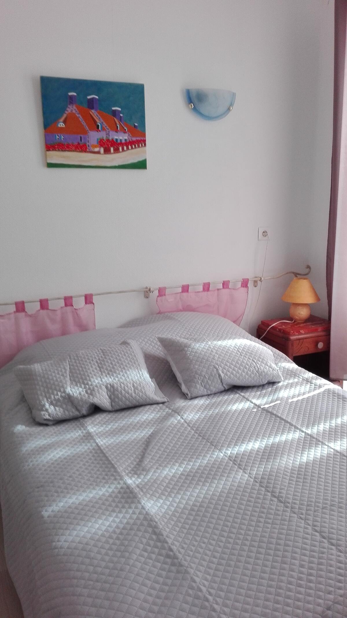 Maison 70 m² à Sourdeval, jardin avec barbecue - Photo 6