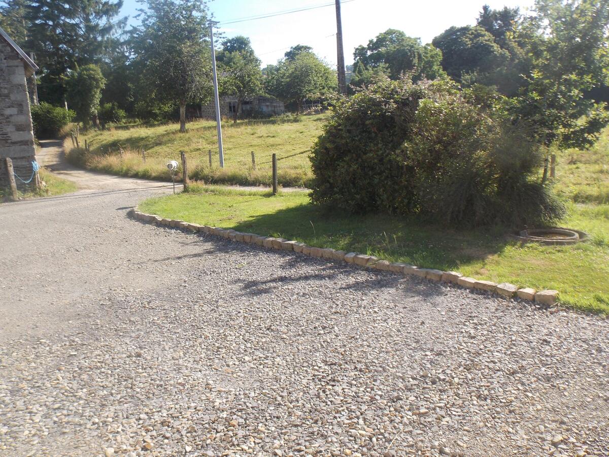 Maison 70 m² à Sourdeval, jardin avec barbecue - Photo 12