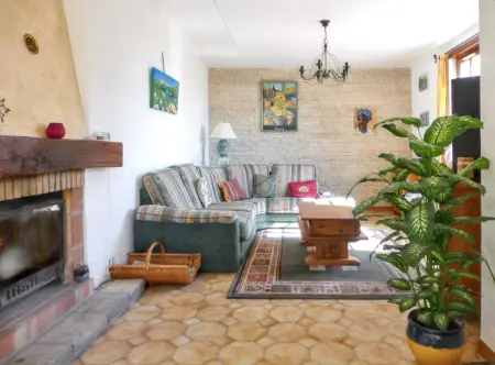 Villa Charmante à Pompignan : piscine privée 9 x 4,5 m et jardin : photo 4