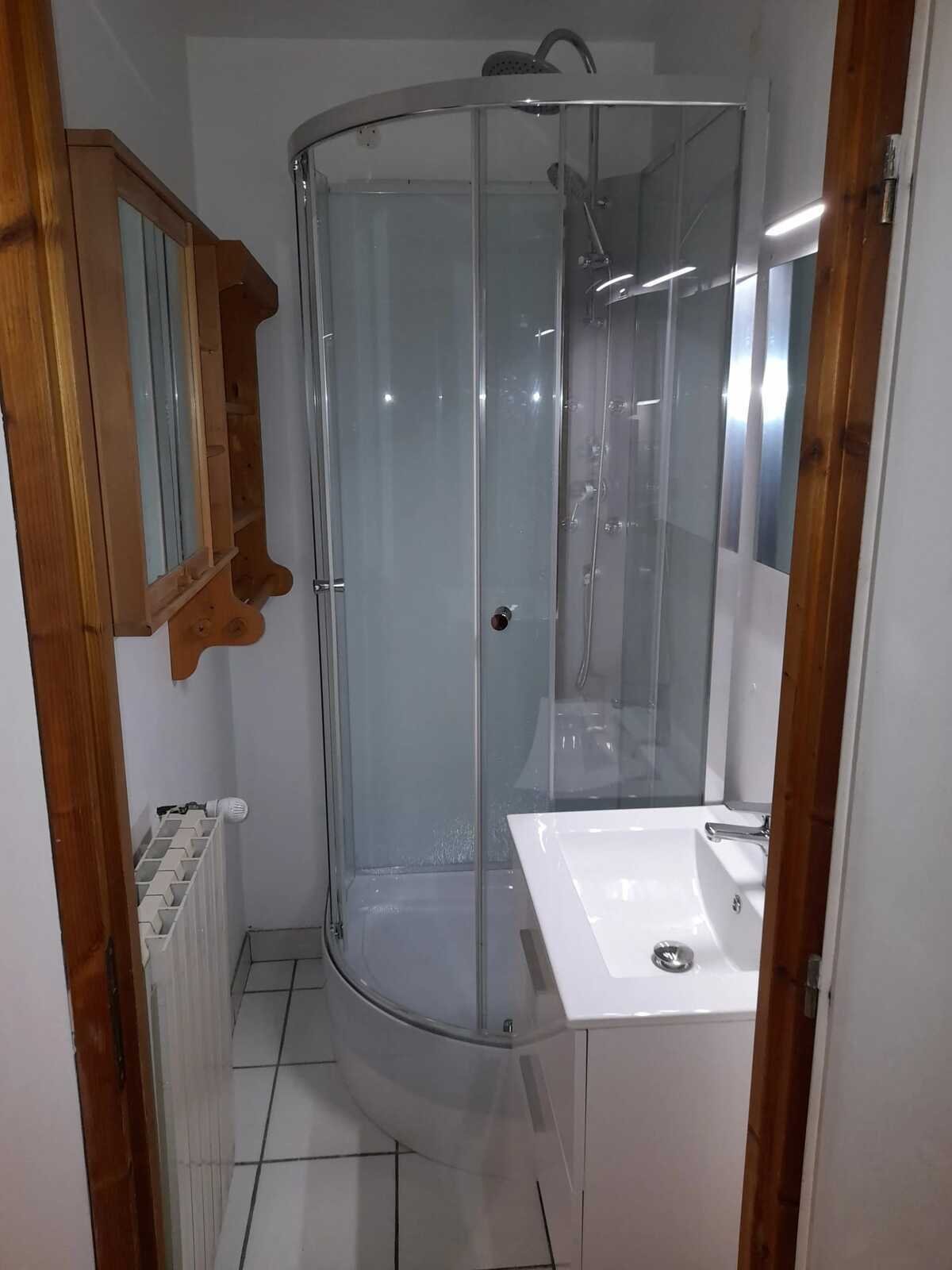 Studio 23m² Saint-Gervais-les-Bains, balcon vue montagne - Photo 6