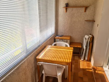 Studio 30 m² avec terrasse privée à Gréoux-les-Bains : photo 11