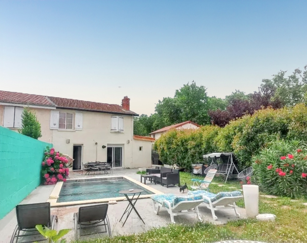 Villa avec piscine privée et studio accessible à Saint-Fons - Photo 5