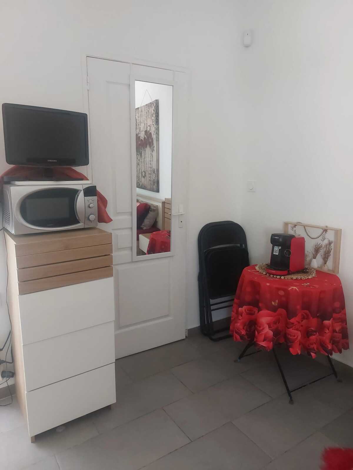 Villa avec piscine privée et studio accessible à Saint-Fons - Photo 14