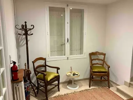Maison avec jardin clôturé et vue montagne à Villeneuve-lès-Avignon : photo 17