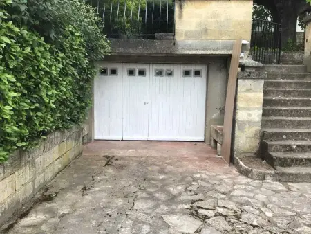 Maison avec jardin clôturé et vue montagne à Villeneuve-lès-Avignon : photo 35