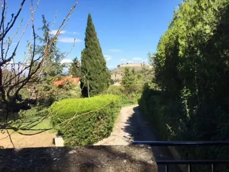 Maison avec jardin clôturé et vue montagne à Villeneuve-lès-Avignon : photo 36