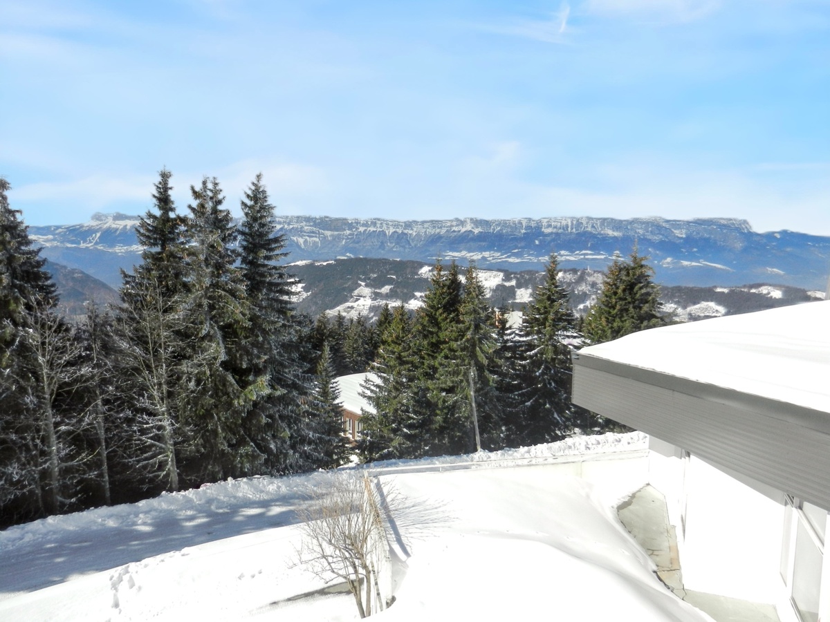 Appartement 12 pers. à Allevard avec piscine et vue montagne - Photo 1