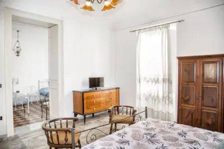 Appartement 150 m² avec balcon et vue ville à Siracusa : photo 8