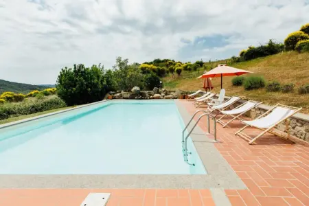 Location villa à Santa Fiora, Villa élégante à Santa Fiora avec piscine privée