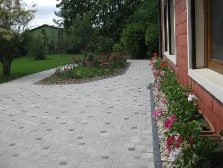 Maison spacieuse à Sermersheim avec jardin clôturé - Photo 10