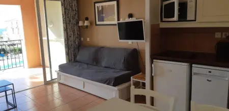 Appartement 1 chambre vue mer et piscine partagée, Six-Fours-les-Plages : photo 13